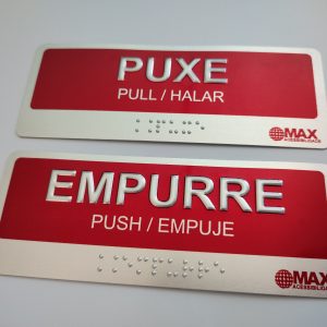 Placas PUXE e EMPURRE Placas PUXE e EMPURRE com Braille Placa Puxe e Empurre Alumínio